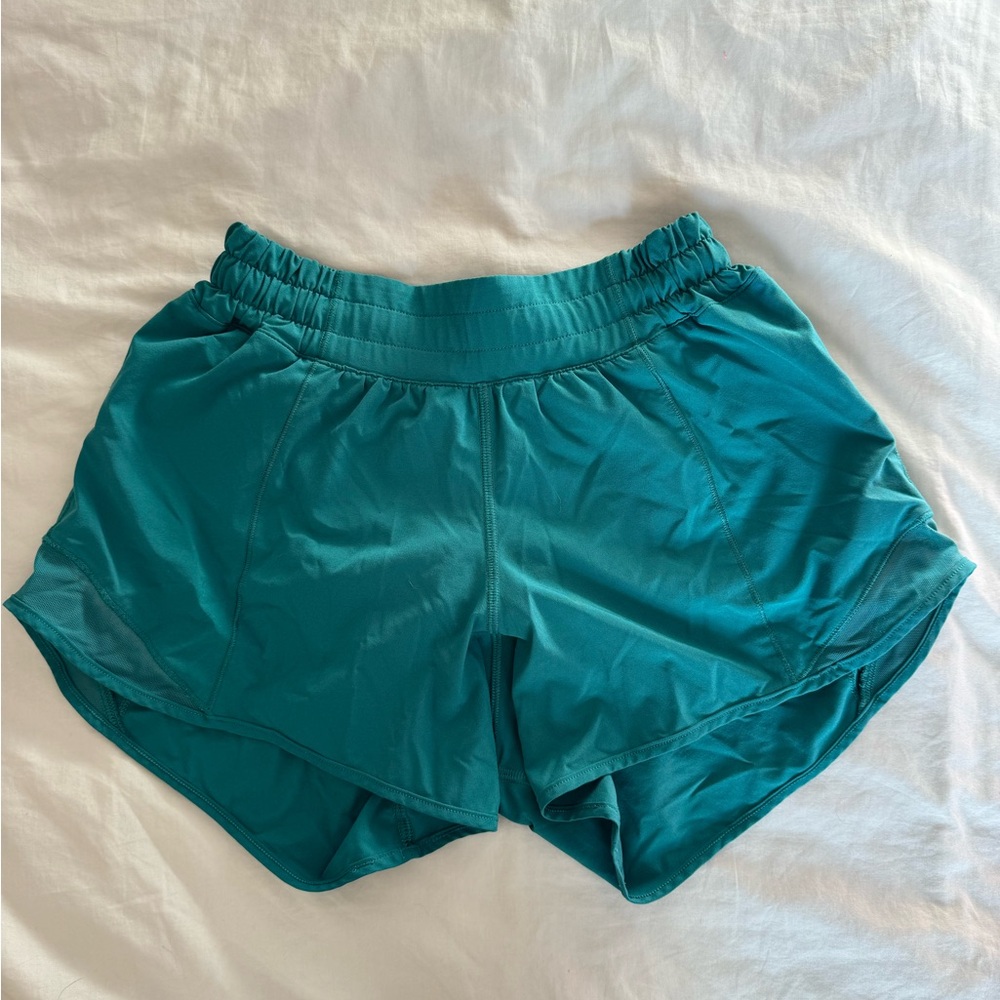 Lululemon Hotty Hot Shorts Size 4 with a 4 inch inseam